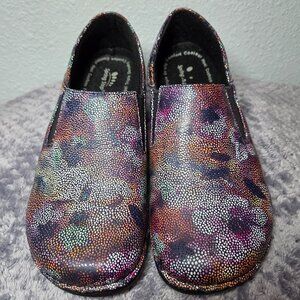 Like New! Spring Step Freesa Slip Ons Clogs Nursing Comfort – Size: 7.5
